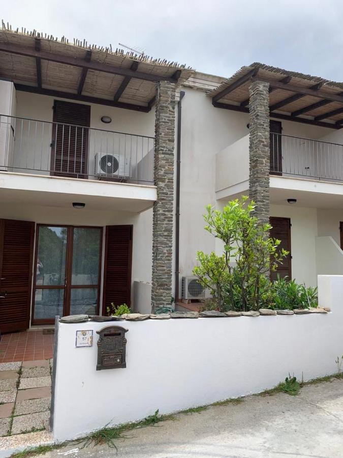 斯廷蒂诺Casa Antares公寓 外观 照片